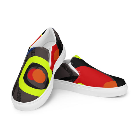 Puzzled in a Pool of Thoughts Women’s slip-on canvas shoes